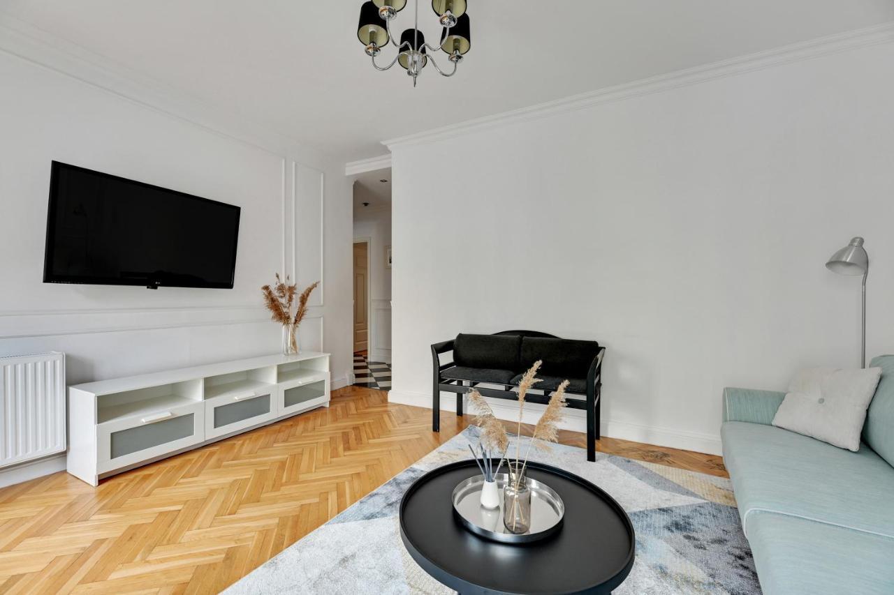 Dlugi Targ Street, Main Old Town & Riverside By Downtown Apartments 그단스크 외부 사진